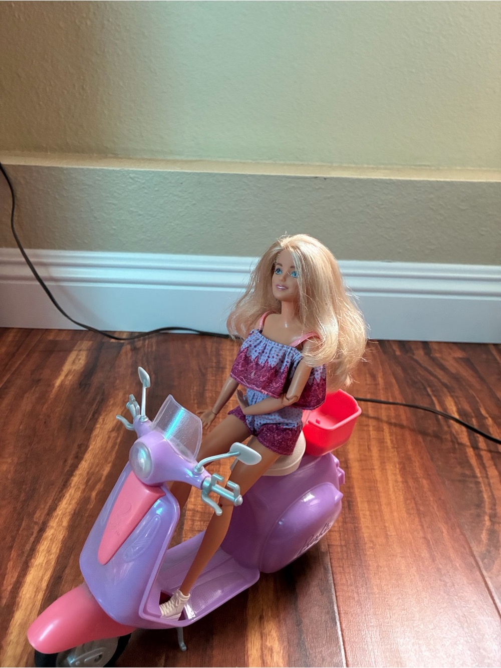 Mattel Barbie Pink Passport Travel Doll with Purple Scooter playset Model FNY34